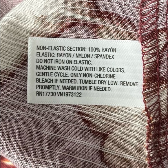 Ava & Viv Red Long Sleeve V-Neck Sundress - Picture 11 of 13